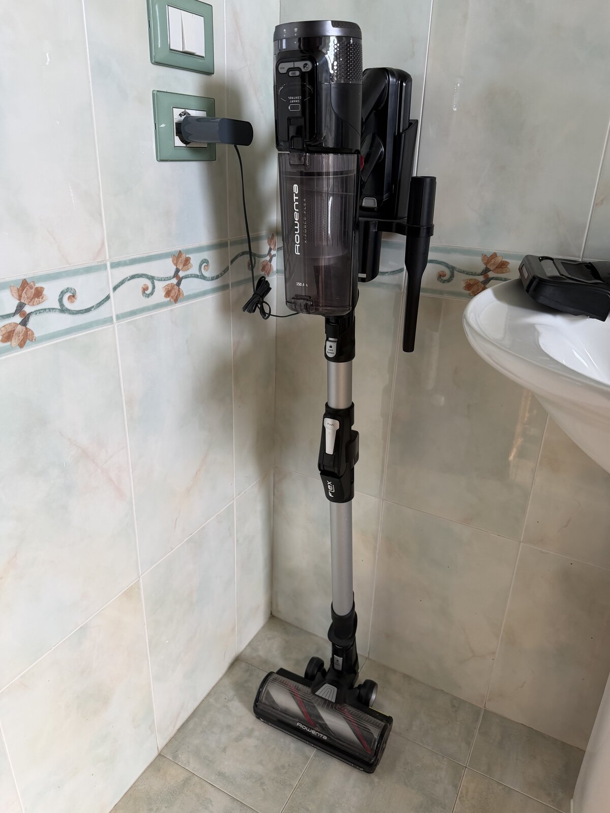Rowenta X-Force Flex Cordless Stick Vacuum – 220V EU
